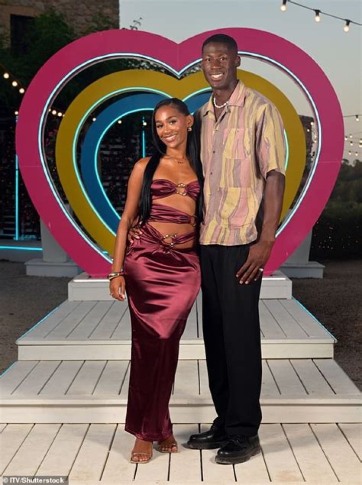 Jelly Jess’s Boyfriend: Who is Jelly Jess Dating?